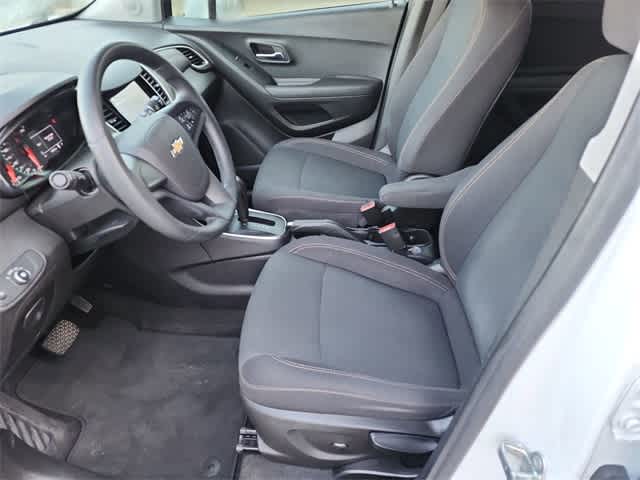 Thumbnail: 2019 Chevrolet Trax - 14