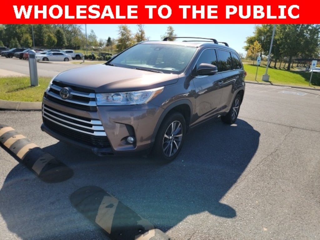 Used 2018 Toyota Highlander XLE SUV