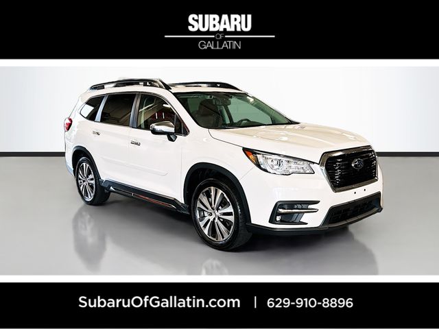 2022 Subaru Ascent Touring's photo