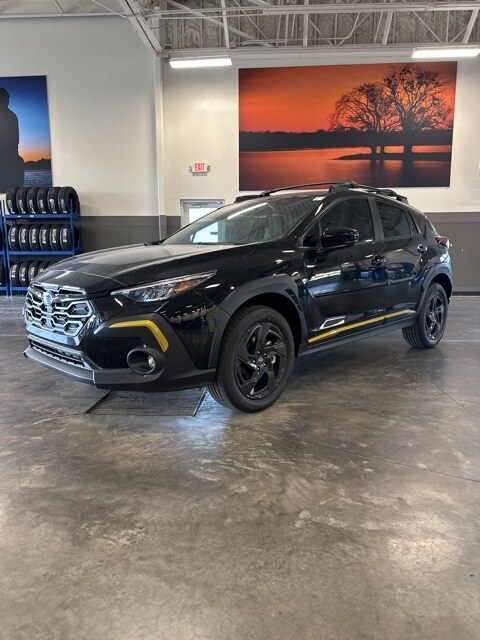 2025 Subaru Crosstrek Sport photo 2