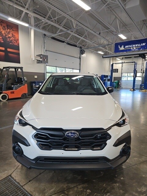 2024 Subaru Crosstrek Base photo 2