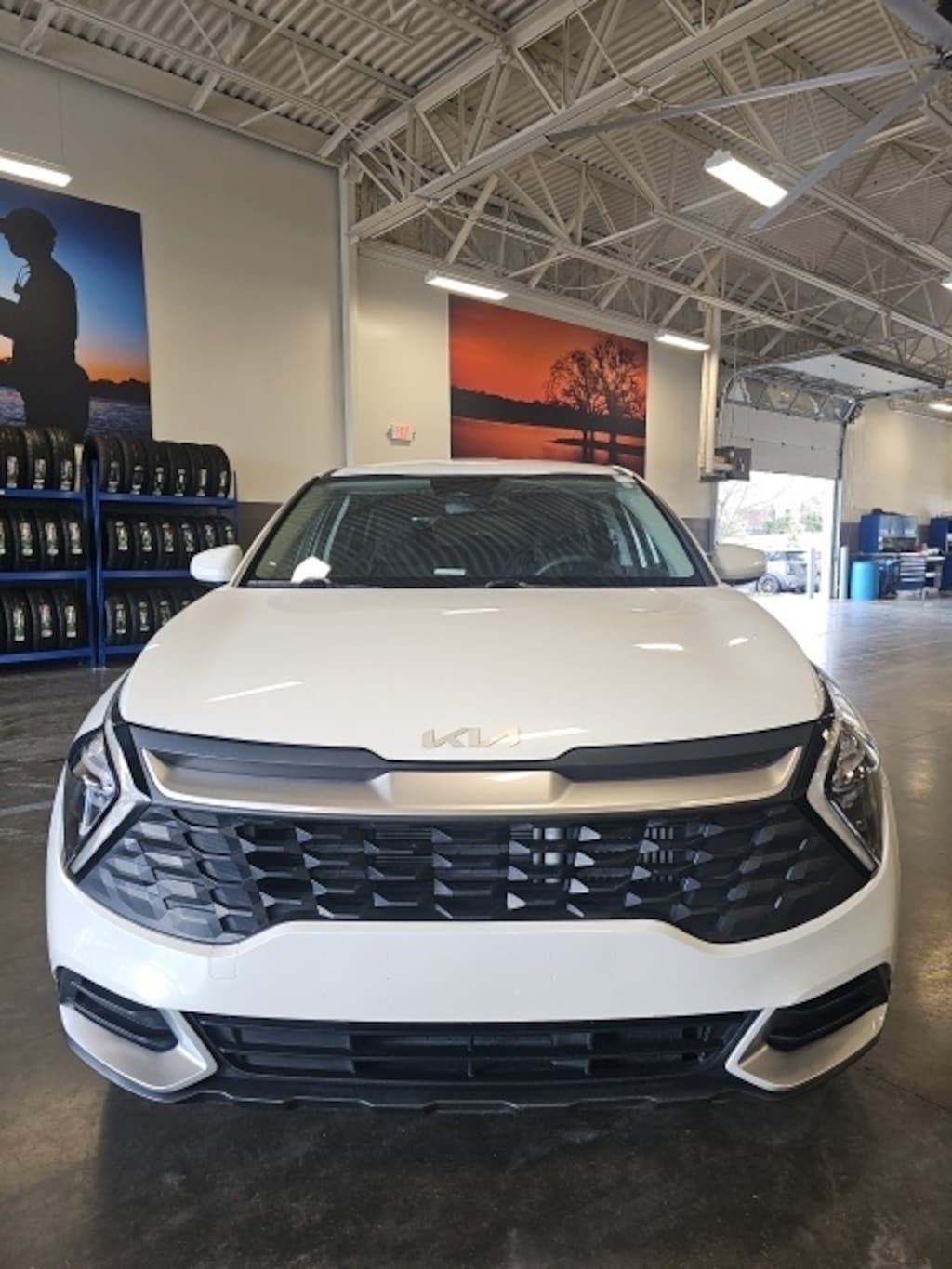 Used 2023 Kia Sportage Hybrid LX SUV