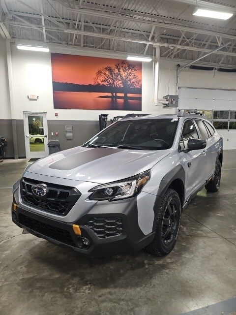 2025 Subaru Outback Wilderness photo 2