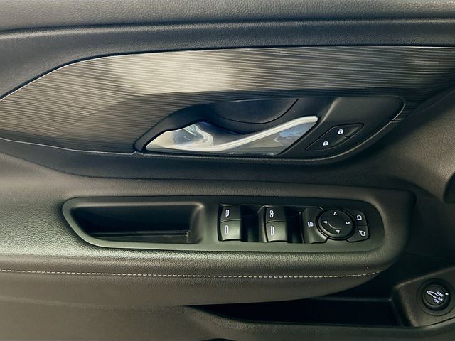 2022 GMC Terrain SLE - Photo 24