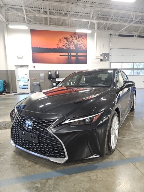 Used 2022 Lexus IS 300 with VIN JTHAA1D29N5122612 for sale in Gallatin, TN