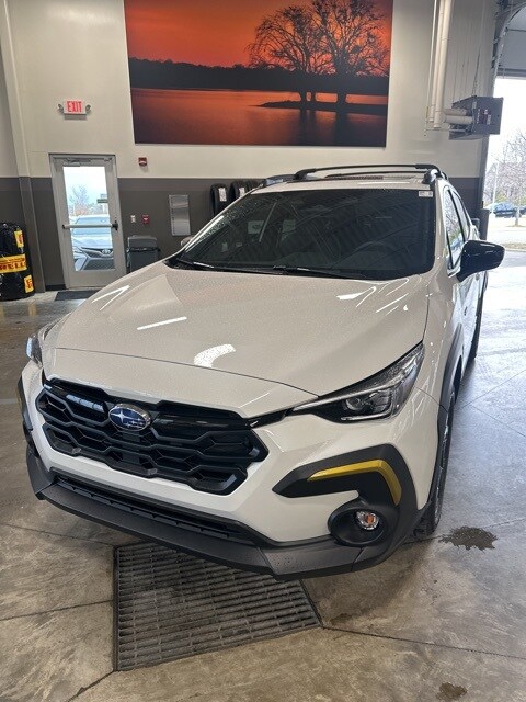 2025 Subaru Crosstrek Sport photo 2