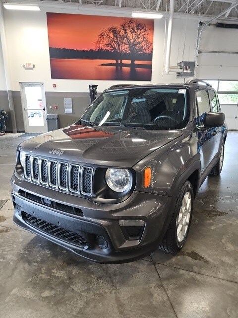 Used 2020 Jeep Renegade Sport with VIN ZACNJAAB9LPL81190 for sale in Gallatin, TN