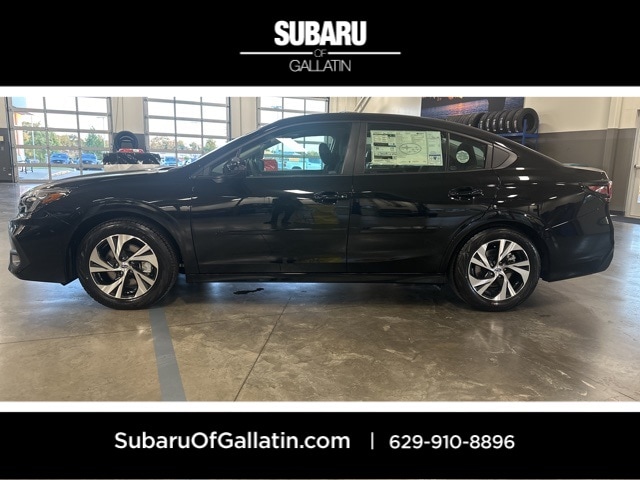 2025 Subaru Legacy Premium's photo