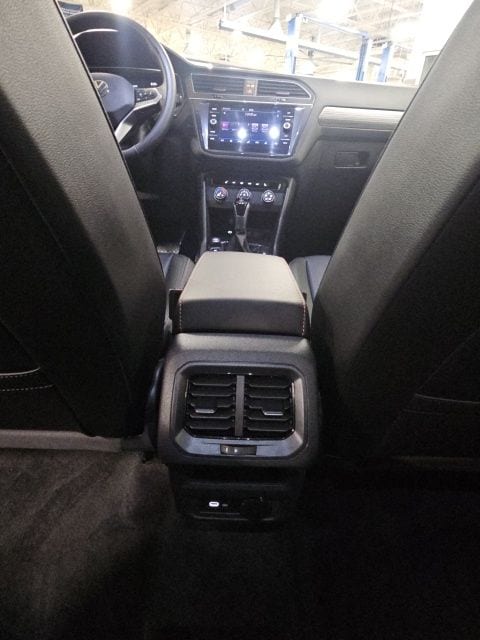2024 Volkswagen Tiguan Wolfsburg Edition - Photo 28