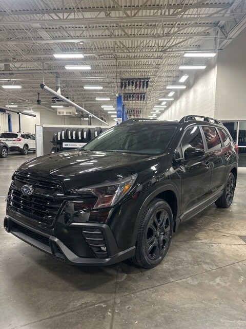 2025 Subaru Ascent Onyx Edition photo 2