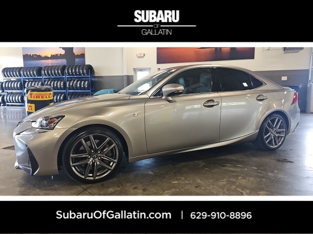 2017 Lexus IS