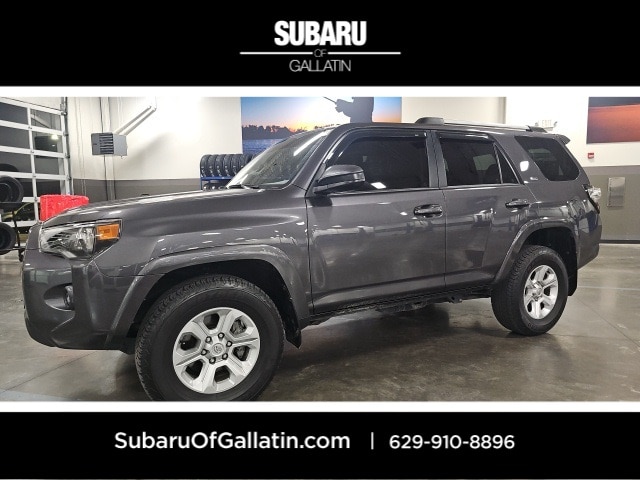 2022 Toyota 4Runner SR5's photo