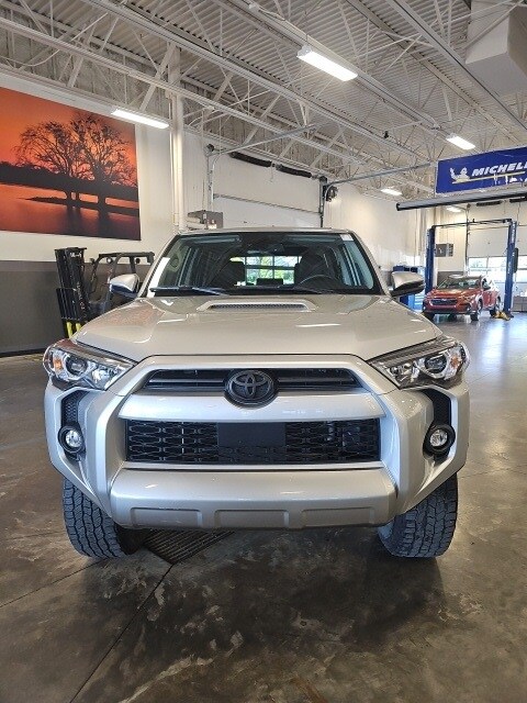 2024 Toyota 4Runner TRD Off-Road Premium photo 3