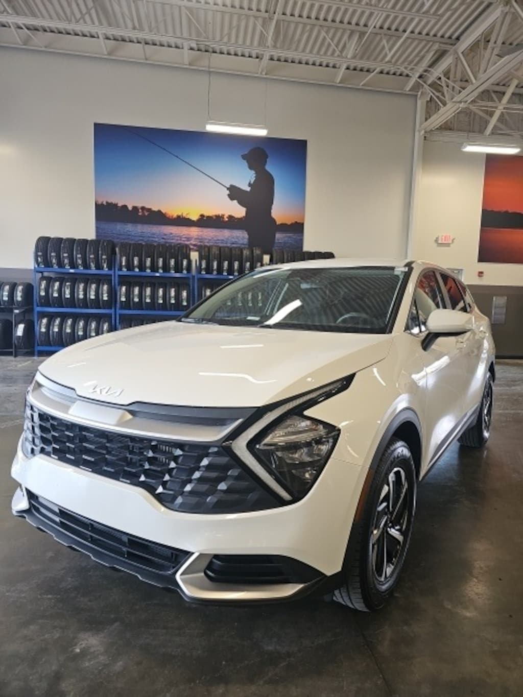 Used 2023 Kia Sportage Hybrid LX SUV