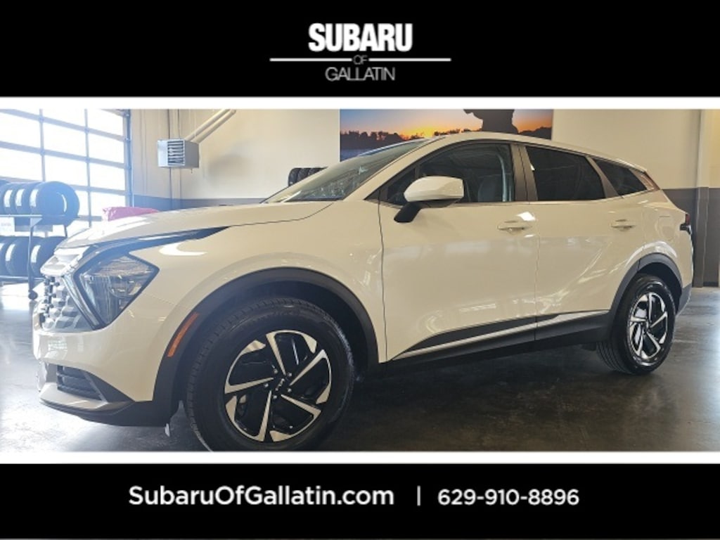 Used 2023 Kia Sportage Hybrid LX SUV