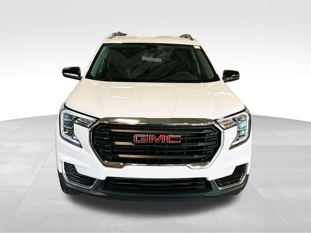 2022 GMC Terrain SLE - Photo 8