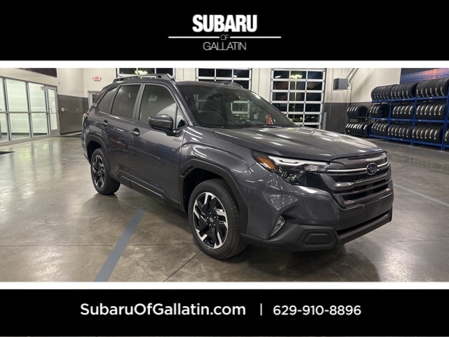 2025 Subaru Forester Premium's photo