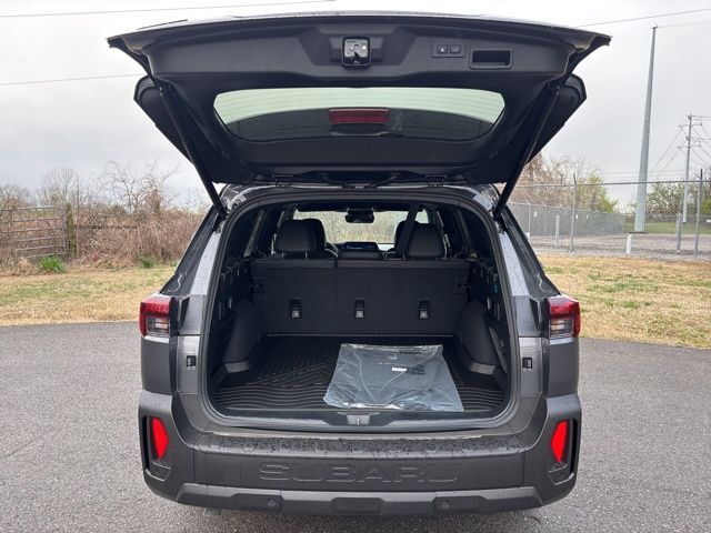 2026 Subaru Outback Limited - Photo 13