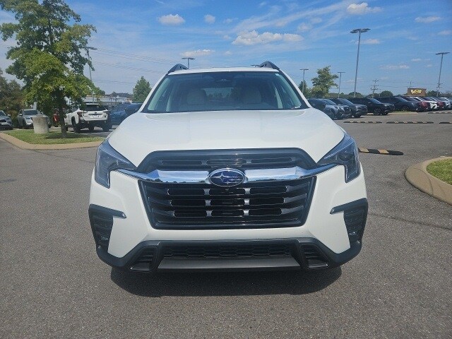 2024 Subaru Ascent Limited photo 2