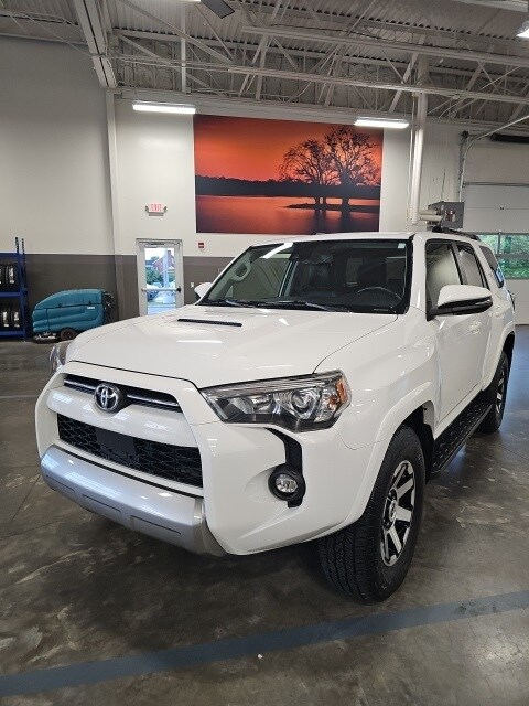 Used 2022 Toyota 4Runner TRD Off-Road Premium with VIN JTERU5JRXN6002831 for sale in Gallatin, TN