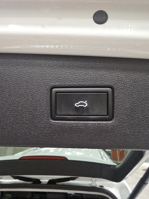 2024 Volkswagen Tiguan Wolfsburg Edition - Photo 36