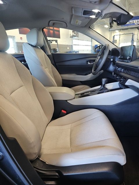 2024 Honda Accord LX - Photo 38