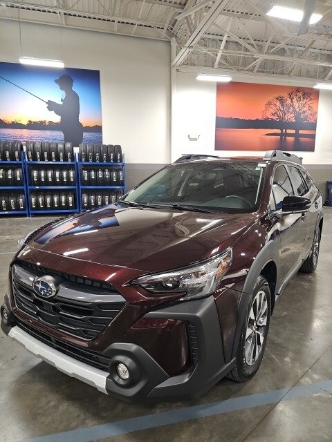 2025 Subaru Outback Limited photo 2