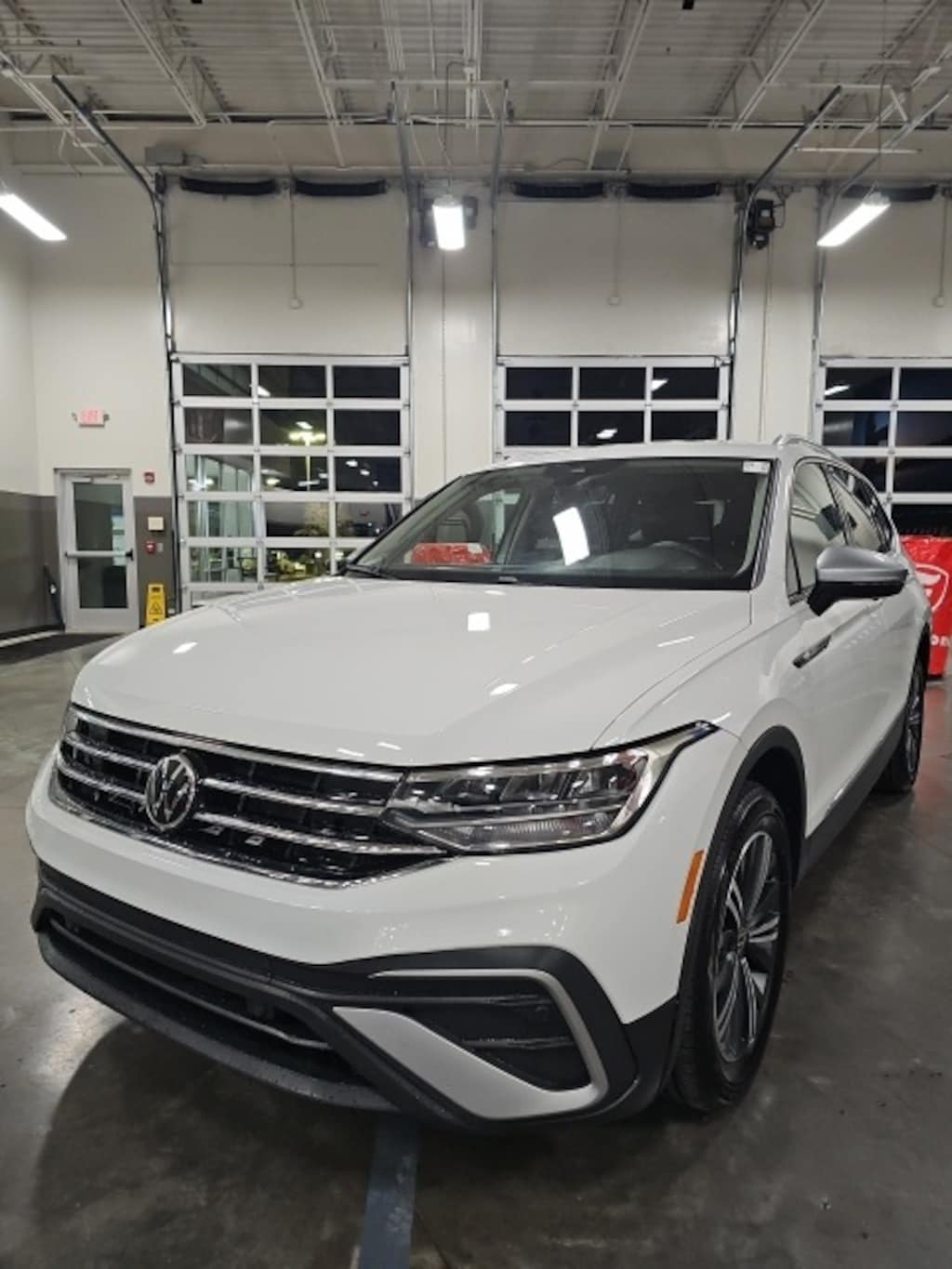 Used 2024 Volkswagen Tiguan 2.0T Wolfsburg Edition SUV