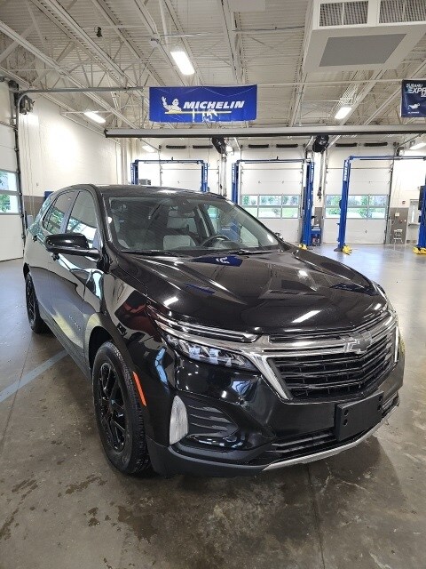 2023 Chevrolet Equinox LT photo 4