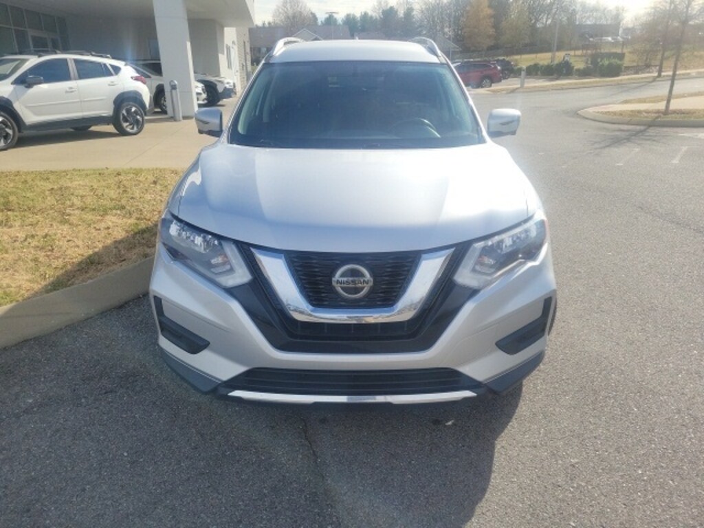 Used 2018 Nissan Rogue SV SUV
