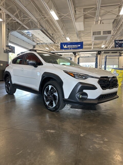 2025 Subaru Crosstrek Limited photo 4