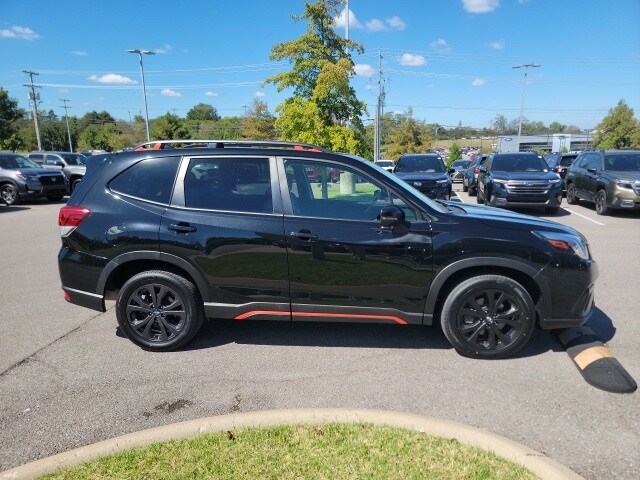 2024 Subaru Forester Sport photo 2