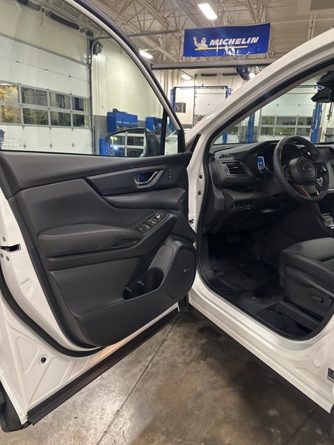 2026 Subaru Ascent Limited Bronze Edition - Photo 11