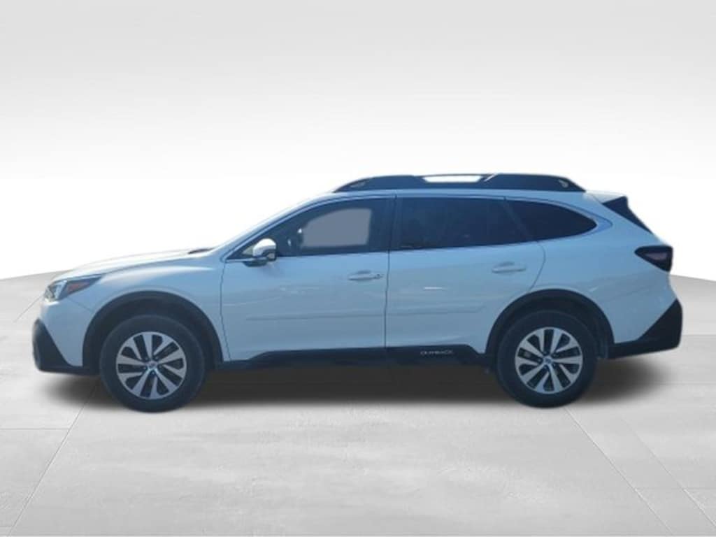 Used 2021 Subaru Outback Premium SUV