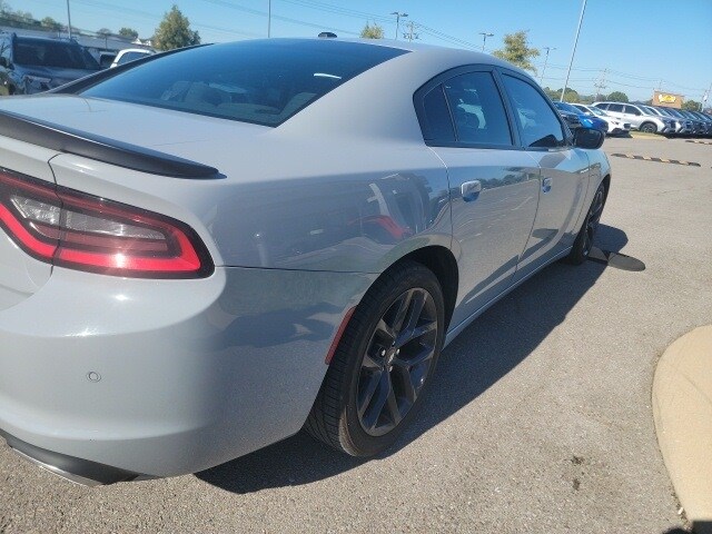 2022 Dodge Charger SXT photo 3