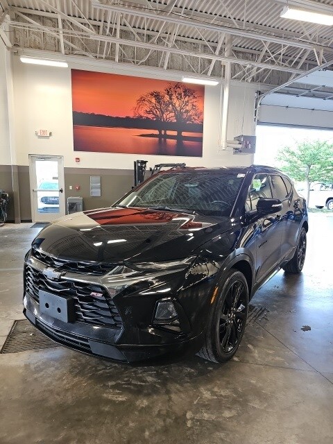 2022 Chevrolet Blazer RS photo 2