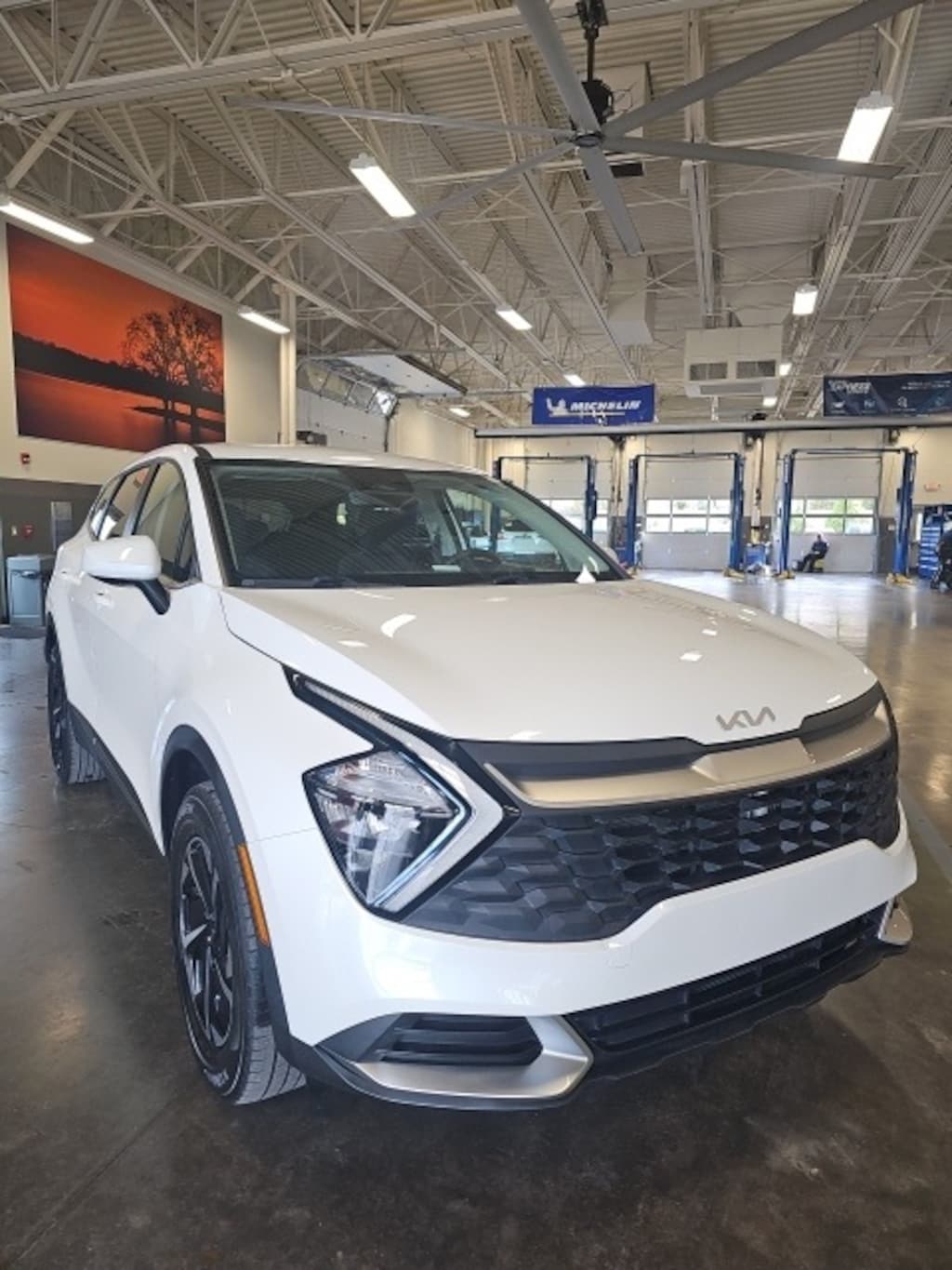 Used 2023 Kia Sportage Hybrid LX SUV