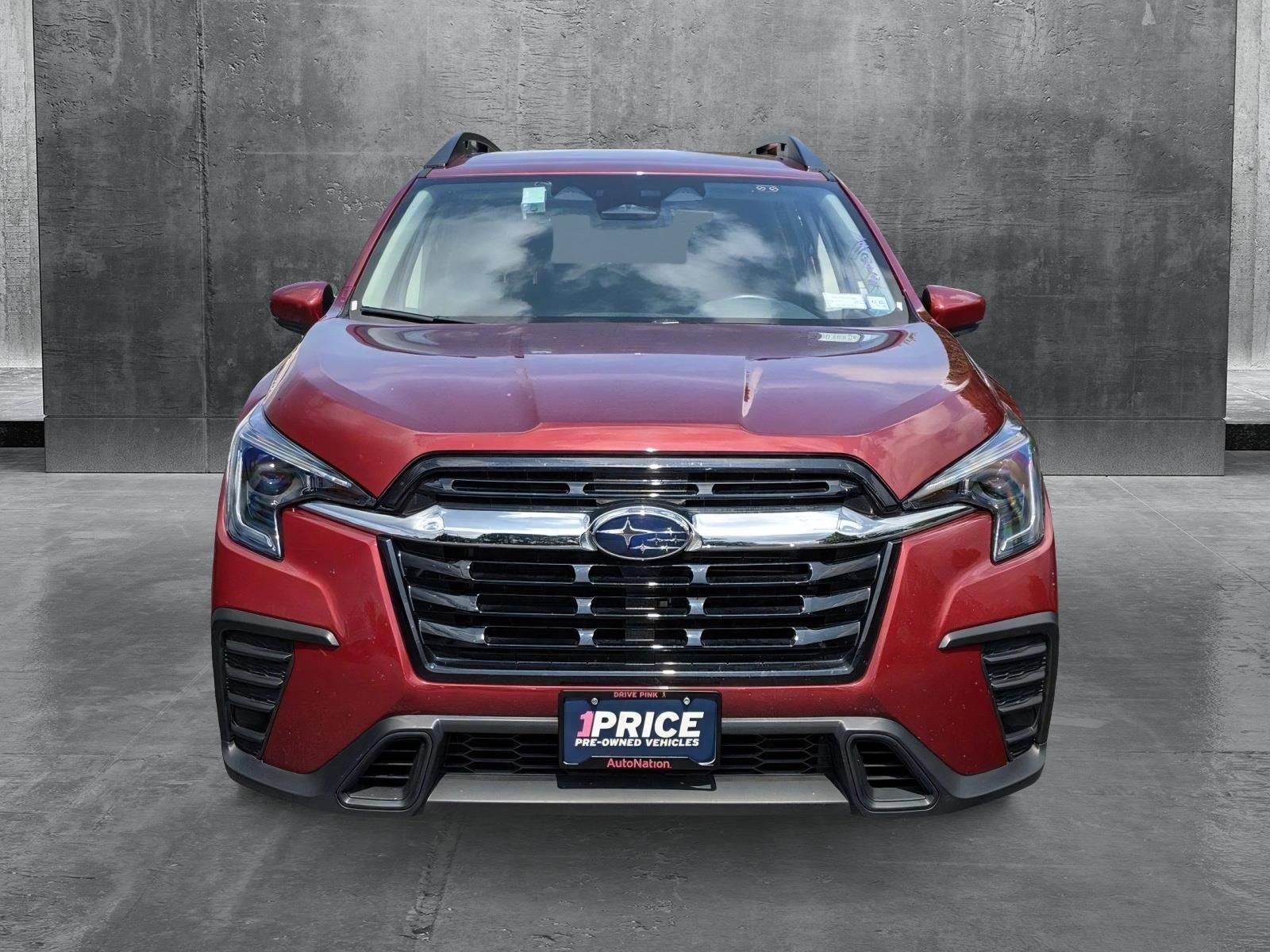 2024 Subaru Ascent Premium photo 2