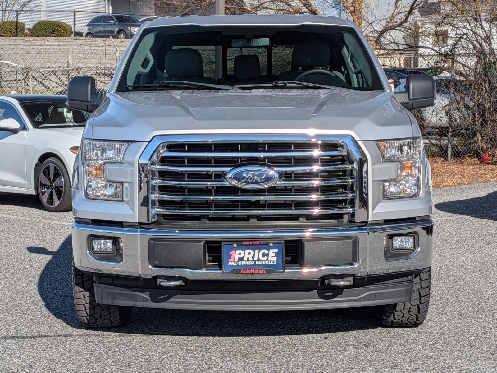 2017 Ford F-150 XLT photo 2
