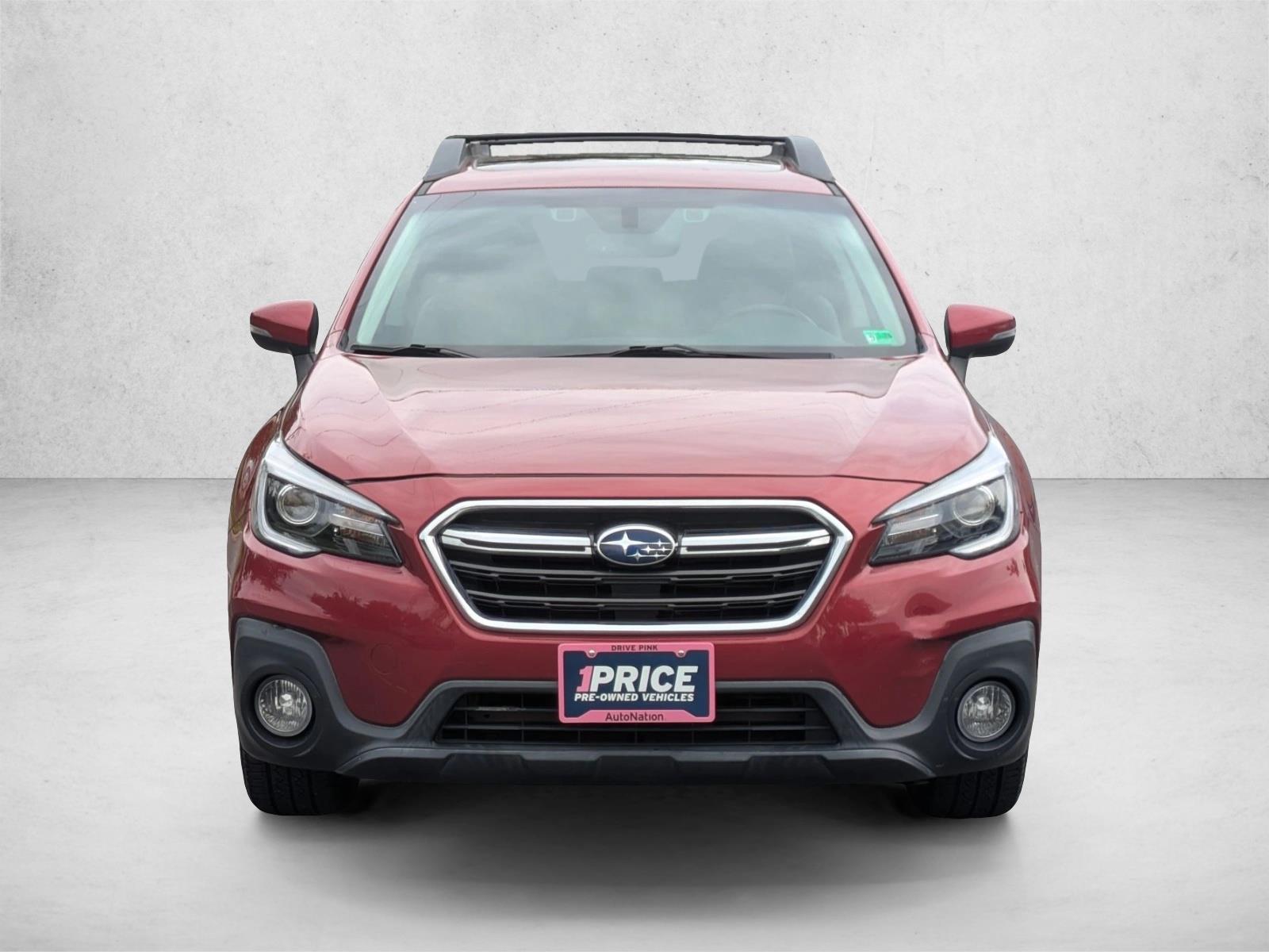 2018 Subaru Outback Limited photo 2