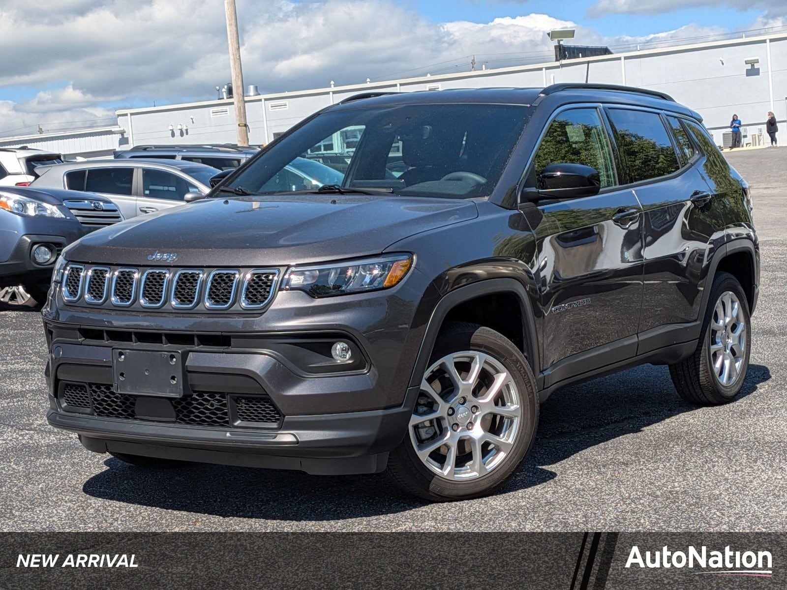 2023 Jeep Compass Latitude Lux 4X4's photo