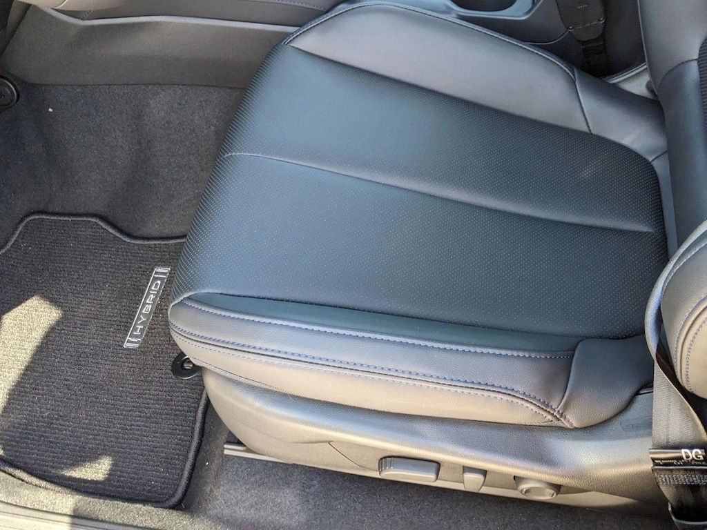 New 2025 Subaru Forester Hybrid Limited SUV