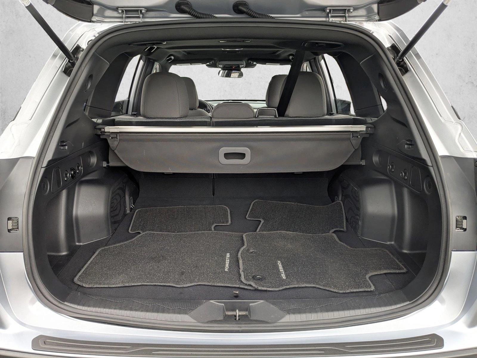 2025 Subaru Forester Premium - Photo 6