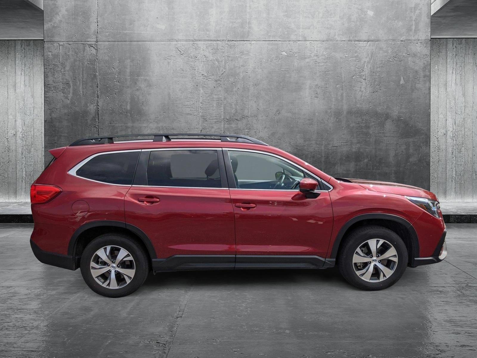 2024 Subaru Ascent Premium photo 4