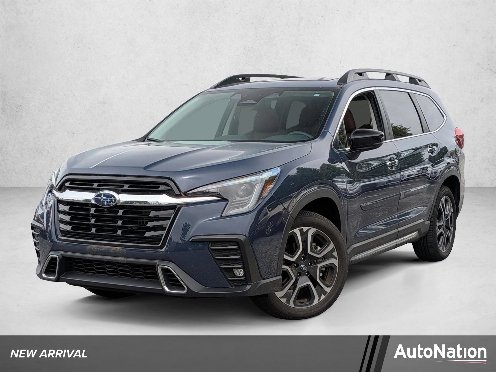2024 Subaru Ascent Touring's photo
