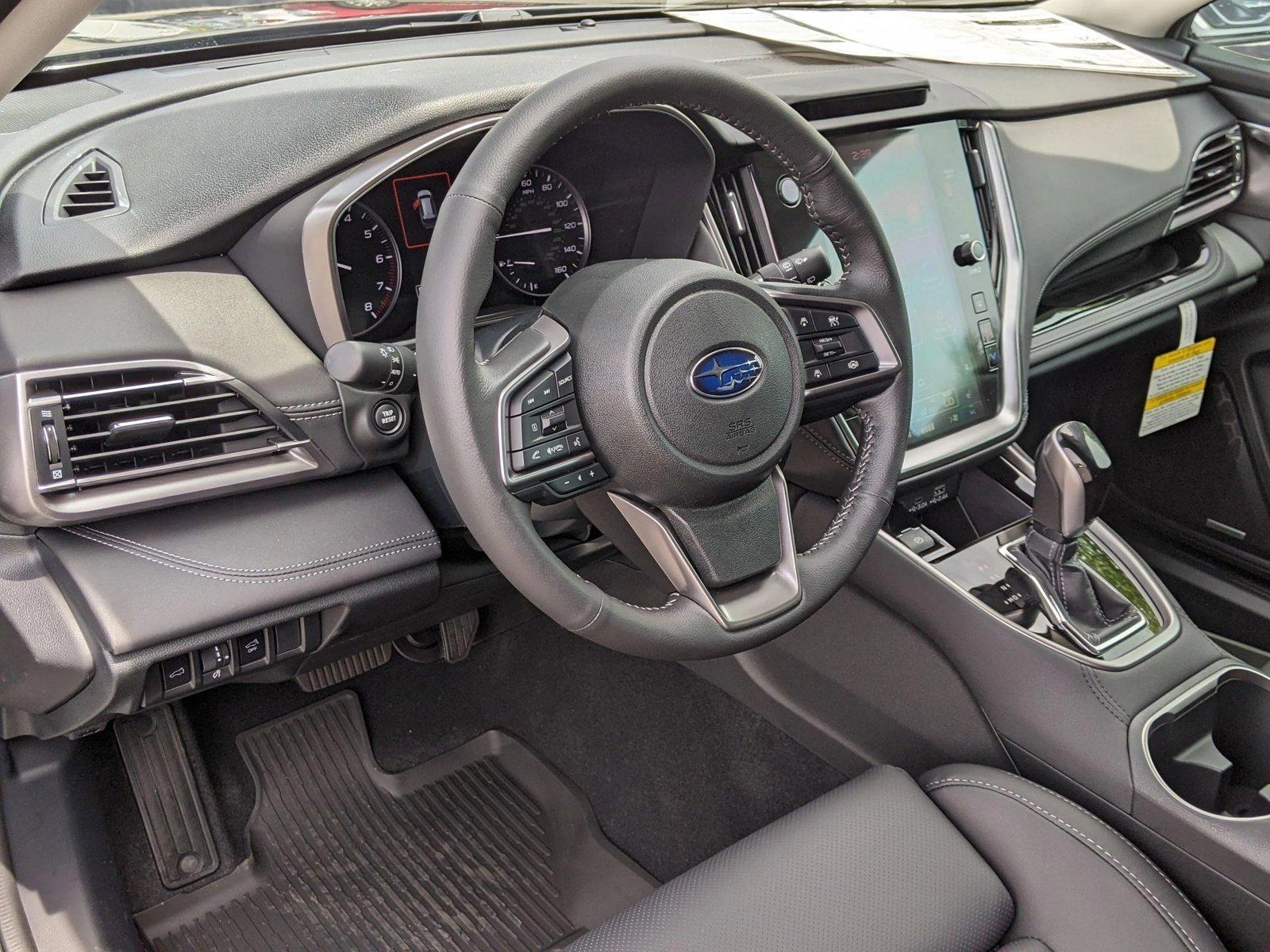 2025 Subaru Outback Limited photo 3