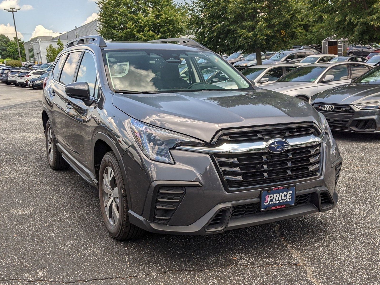 2024 Subaru Ascent Premium photo 3