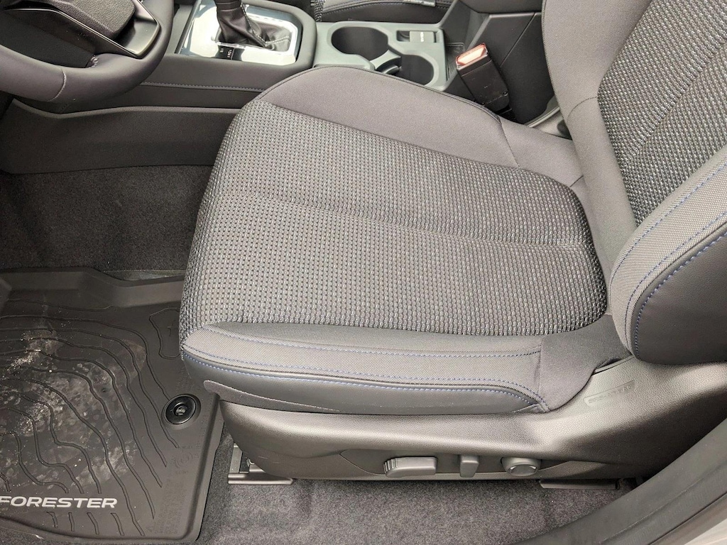 New 2025 Subaru Forester Hybrid Premium SUV