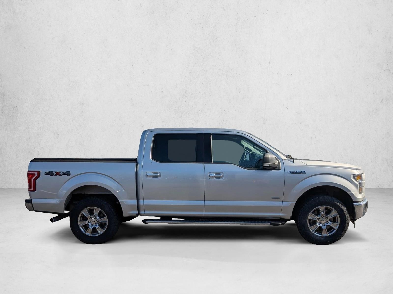 2017 Ford F-150 XLT photo 4