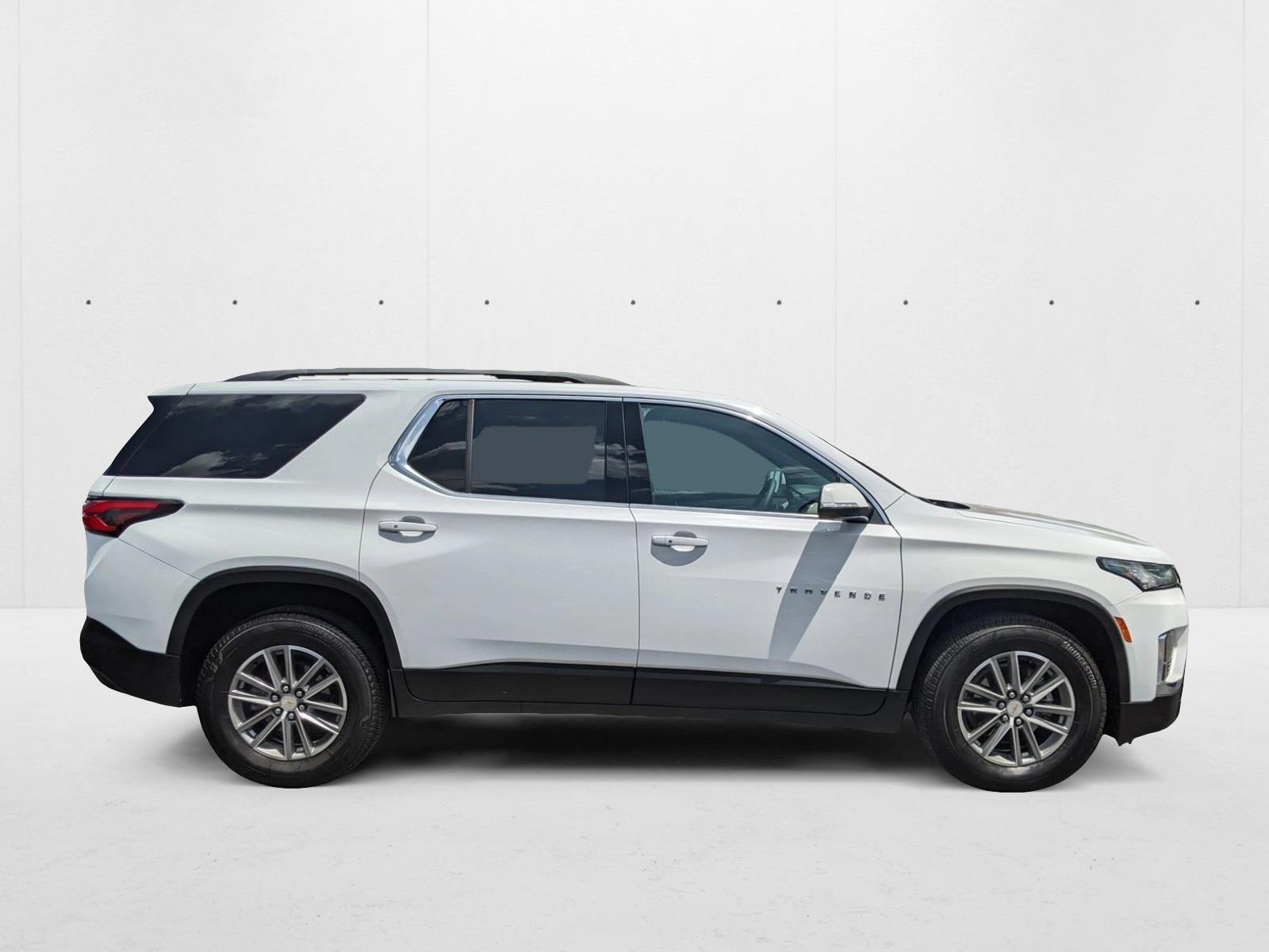2023 Chevrolet Traverse 3LT photo 4
